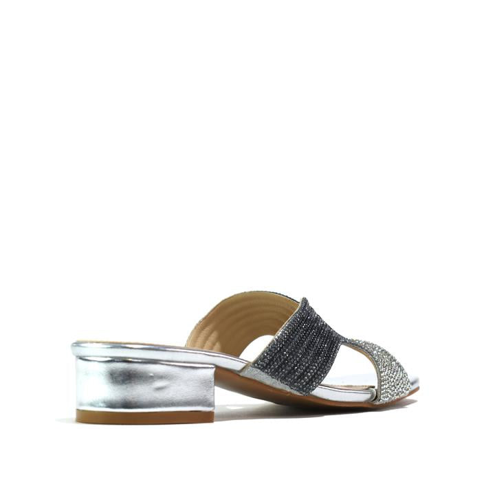 Women Stylish Fancy and Comfort Sandal Silver