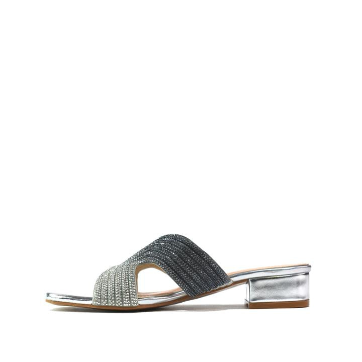 Women Stylish Fancy and Comfort Sandal Silver