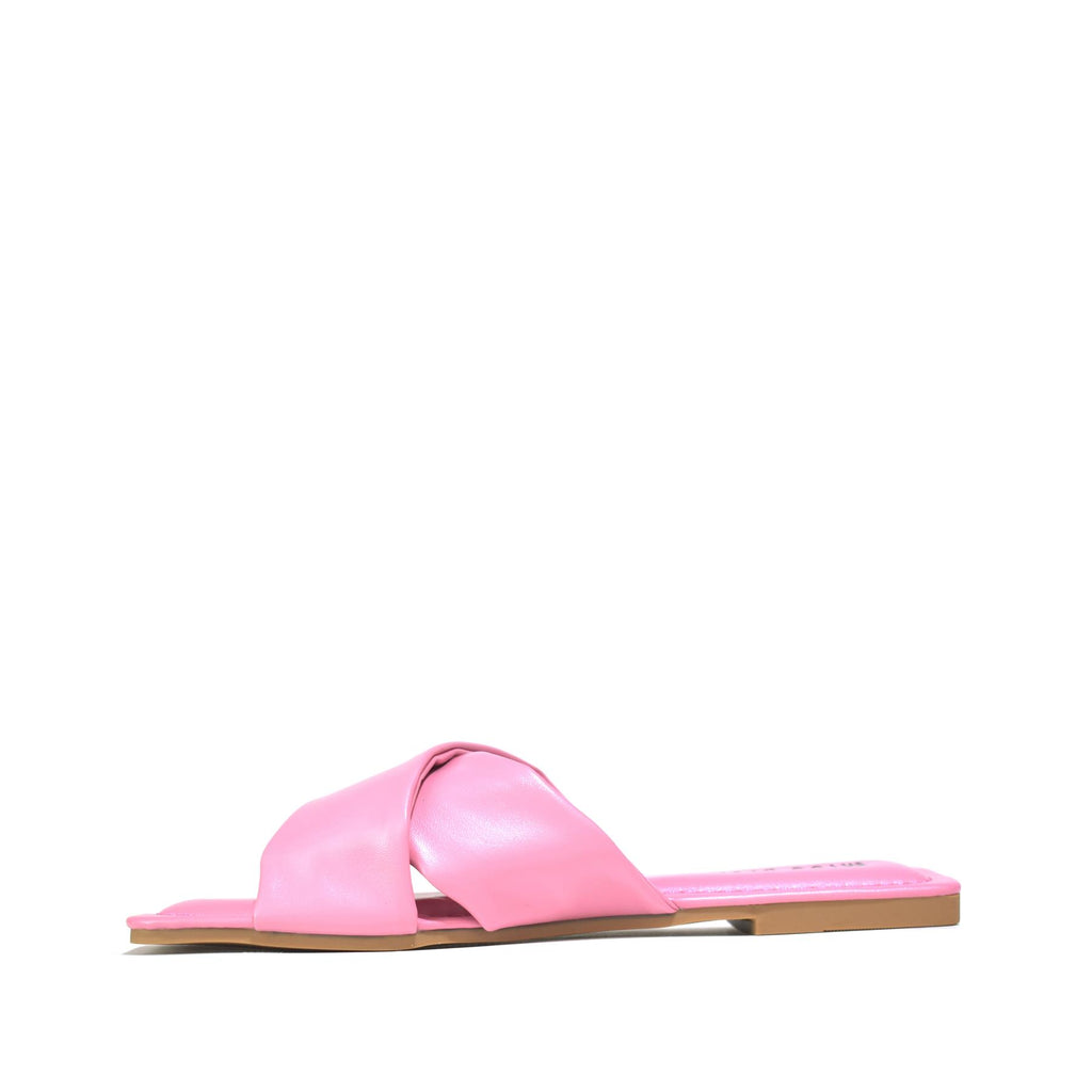 Women's Criss Cross Sandals Pink